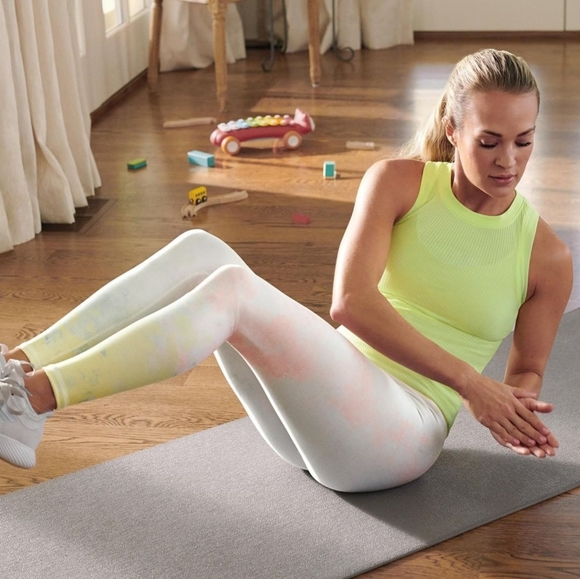 Carrie Underwood Exercise Pants